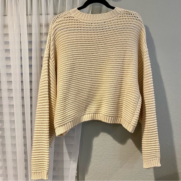 Torrid Cozy Cream Knit Cropped Sweater - Picture 2 of 3